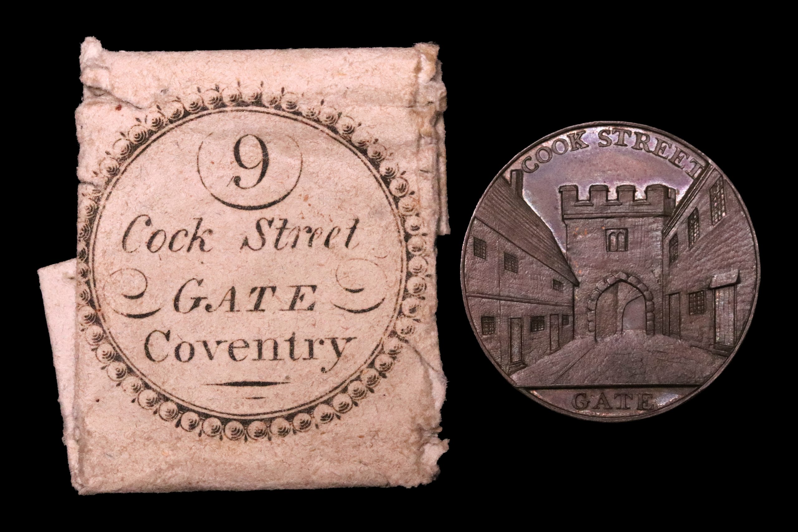 Lot 266 - Warwickshire "Coventry Gates" Halfpenny D&H 274, original paper of issue - Image 4